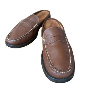 Bass women’s Weejuns Peggy Classic Brown Loafers size 10 excellent newer mule